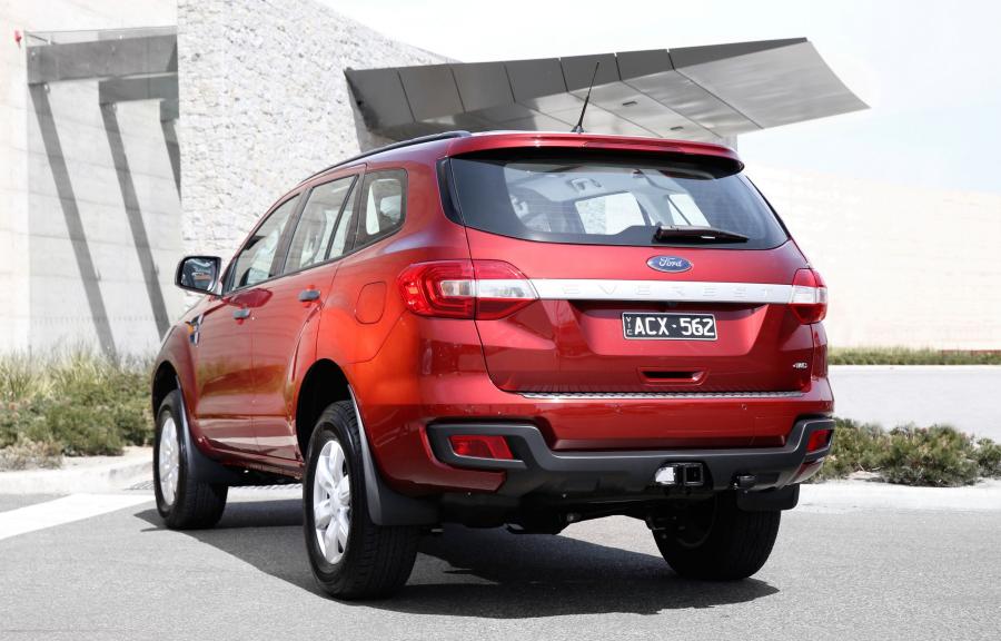  Ford Everest Ambiete 2015 года  (AU) (фото 27 из 40)